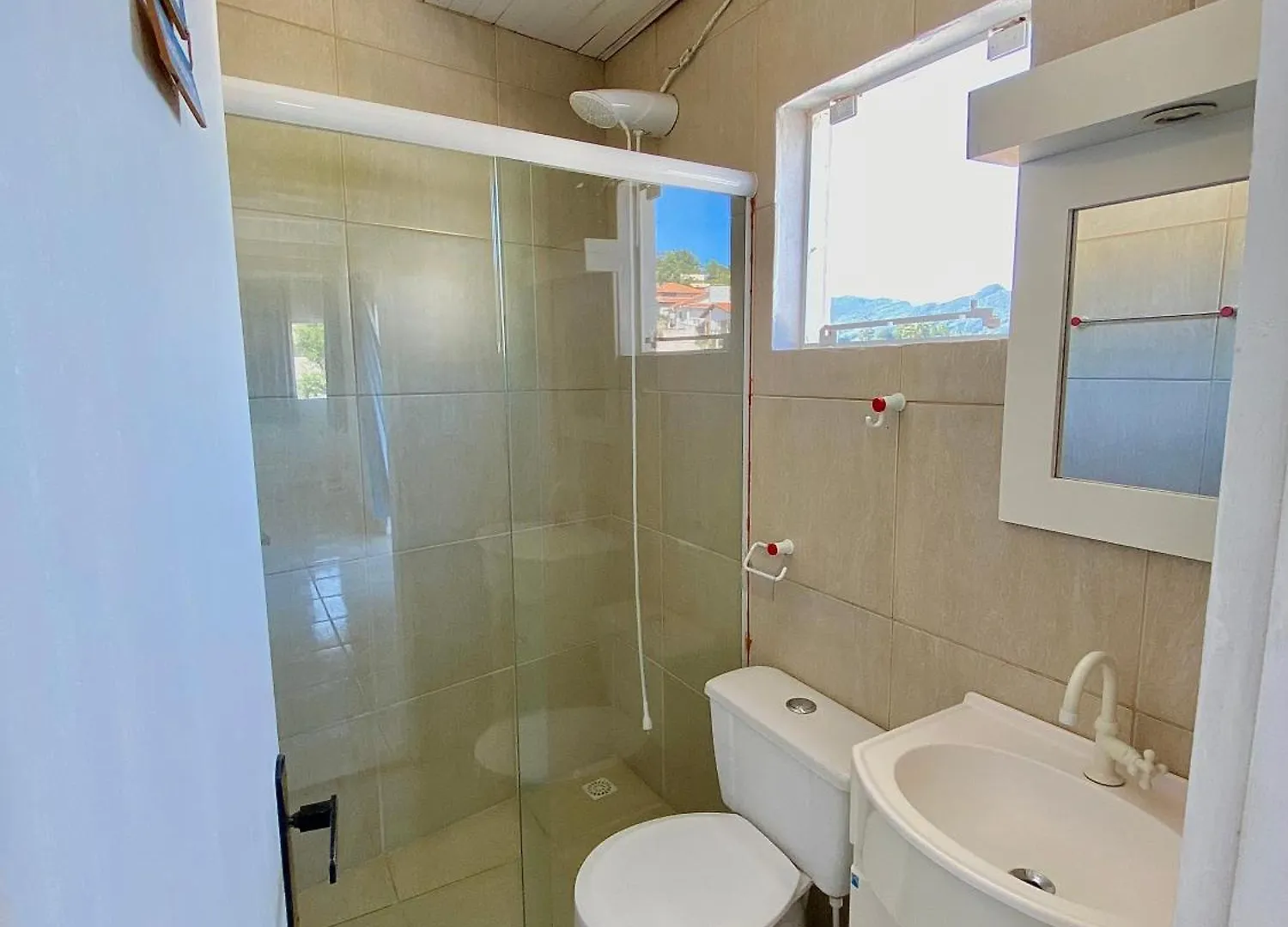 Casa Com Piscina, Hidro E Uma Vista Linda Da Lagoa Imarui Tatil Evi