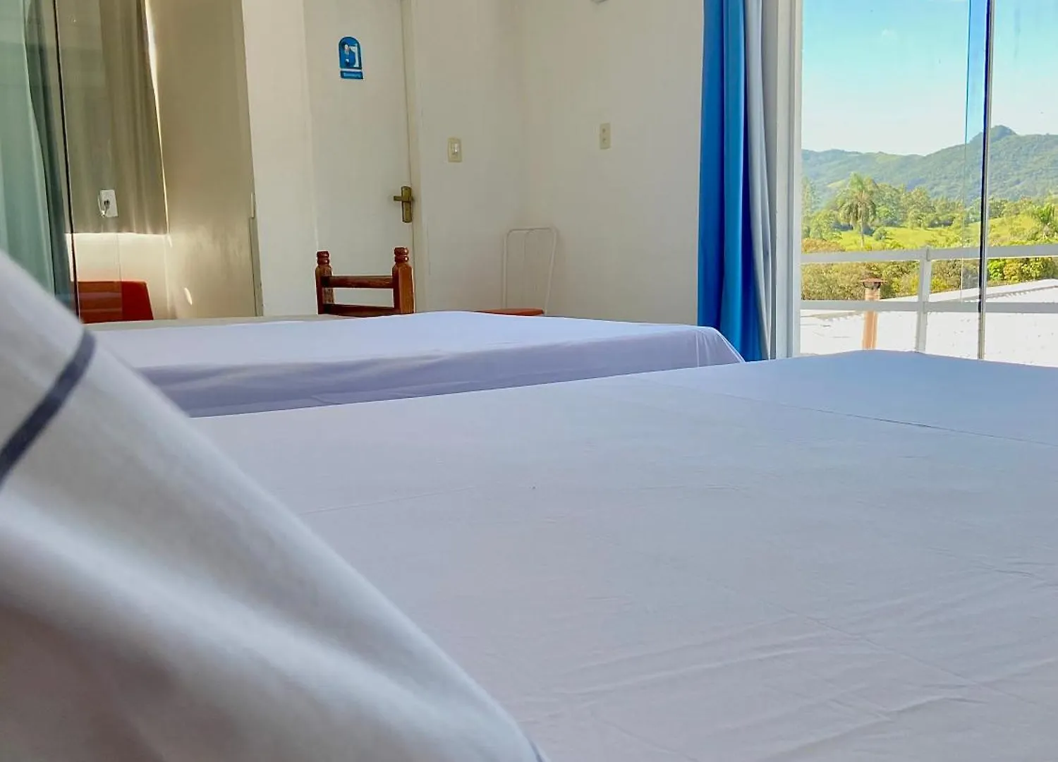 Casa Com Piscina, Hidro E Uma Vista Linda Da Lagoa Imarui Tatil Evi